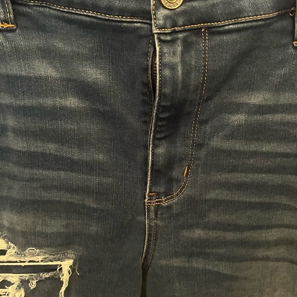 AMERICAN EAGLE JEANS (Next Level Stretch) - Picture 5 of 6